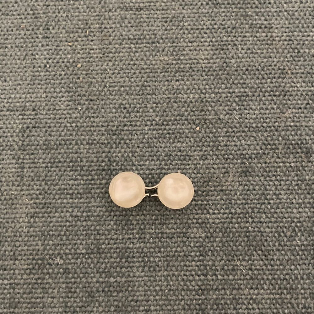 Buttons - Picture 1 of 2